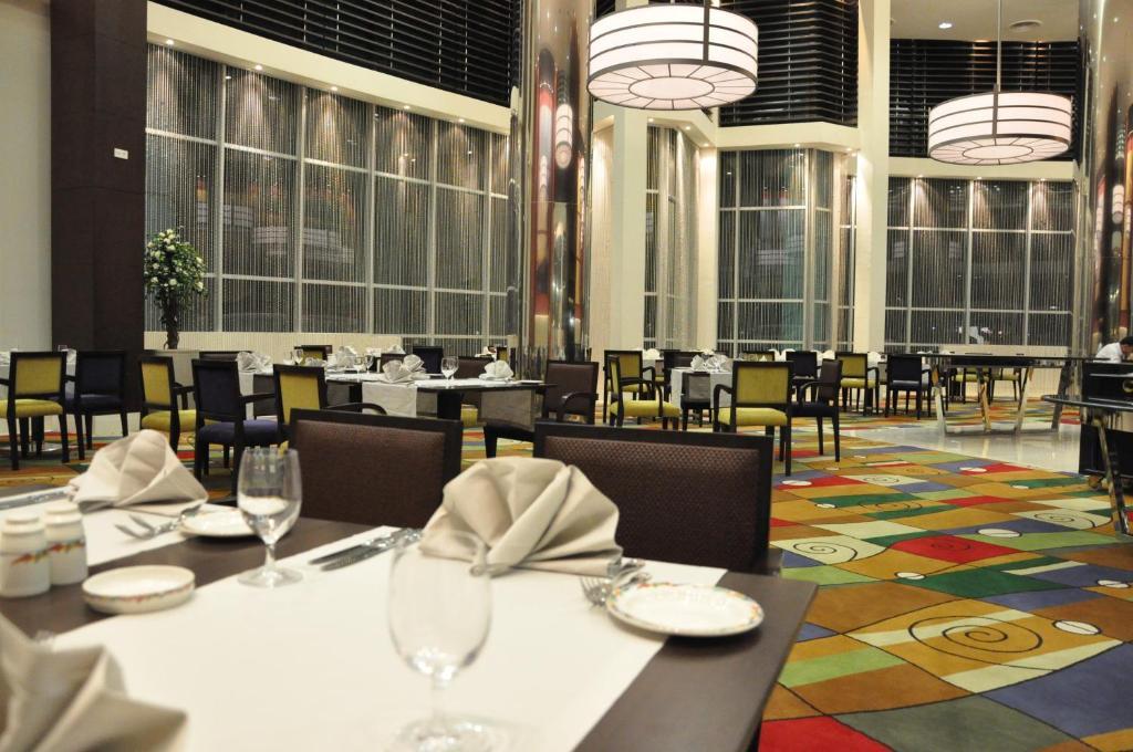 Hotel Grand Swiss Arbil Exterior foto